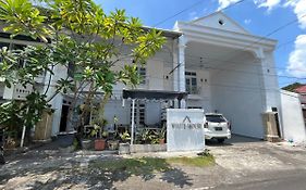Reddoorz Near Kantor Walikota Manado